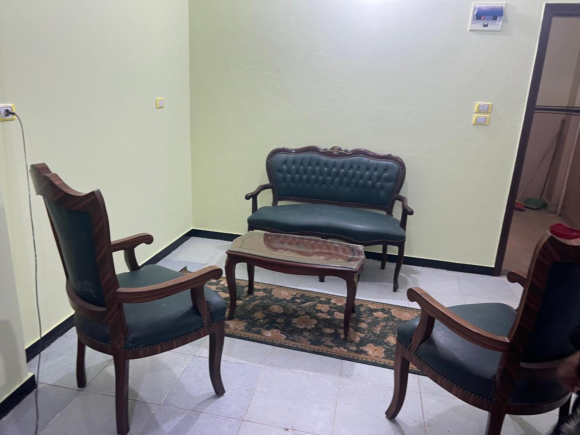 Apartment Shkh 180 Meter: Nile View With Full Amenities